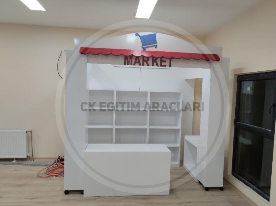 Ahşap Market Köşesi