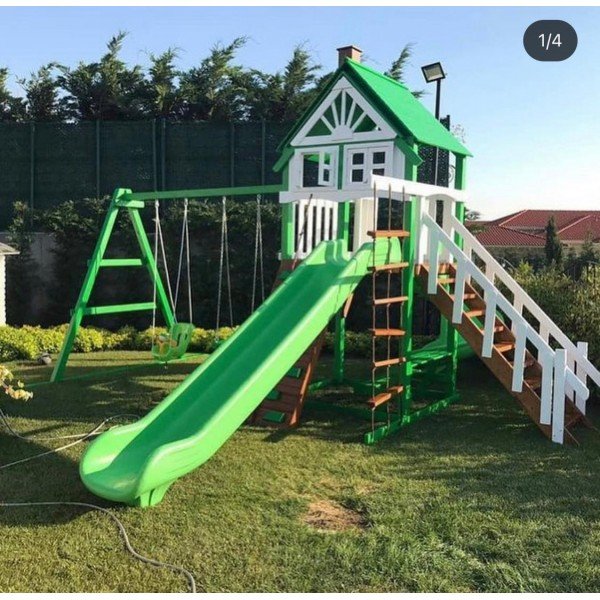 Yeşil Beyaz Oyun Parkı
